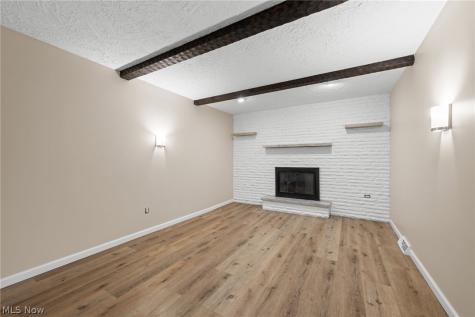 641 North Avenue Tallmadge OH 44278