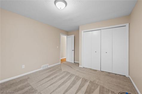 641 North Avenue Tallmadge OH 44278