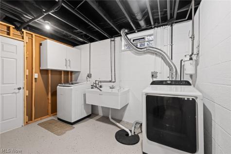 641 North Avenue Tallmadge OH 44278