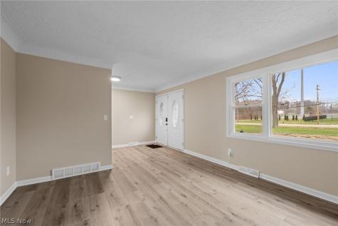 641 North Avenue Tallmadge OH 44278