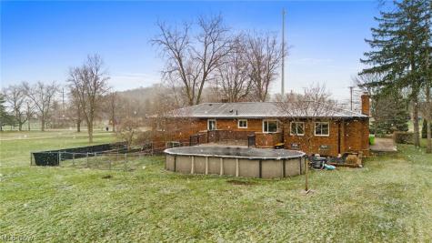 641 North Avenue Tallmadge OH 44278