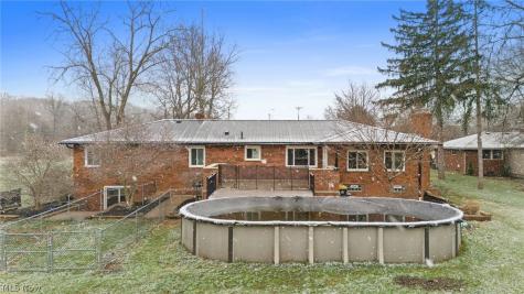 641 North Avenue Tallmadge OH 44278