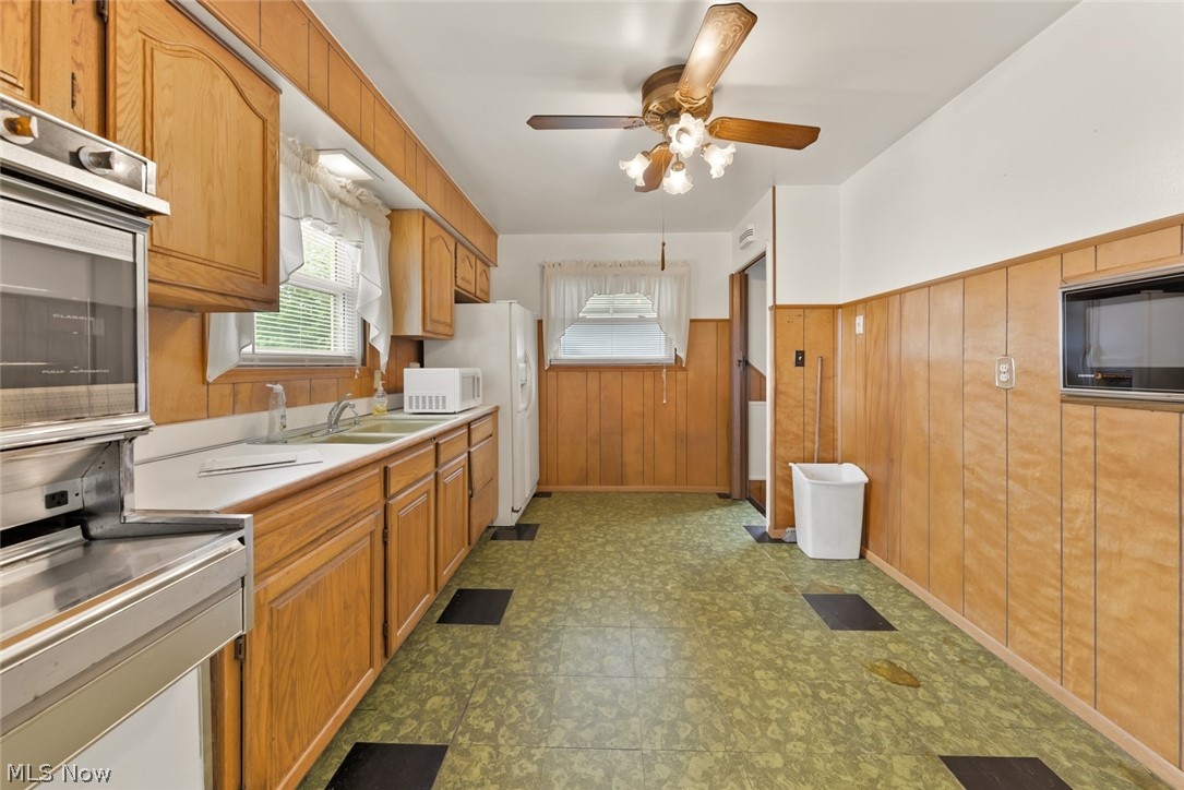 14577 N Gallatin Boulevard Brook Park OH 44142