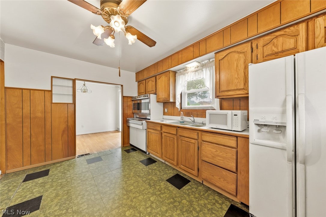 14577 N Gallatin Boulevard Brook Park OH 44142