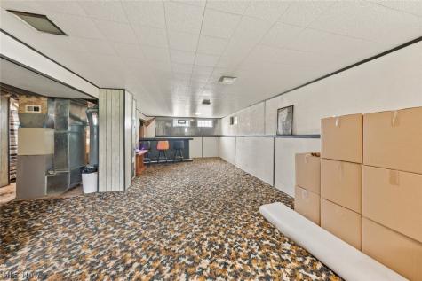 14577 N Gallatin Boulevard Brook Park OH 44142