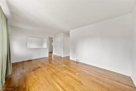 14577 N Gallatin Boulevard Brook Park OH 44142