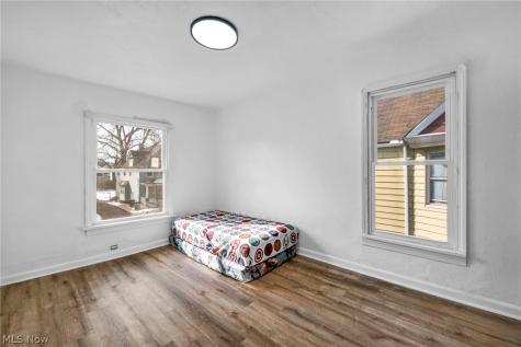 6923 Fullerton Avenue Cleveland OH 44105