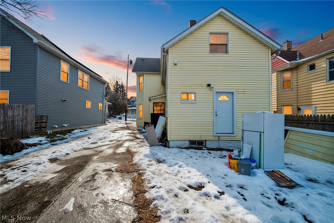 6923 Fullerton Avenue Cleveland OH 44105