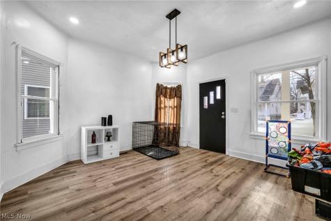 6923 Fullerton Avenue Cleveland OH 44105