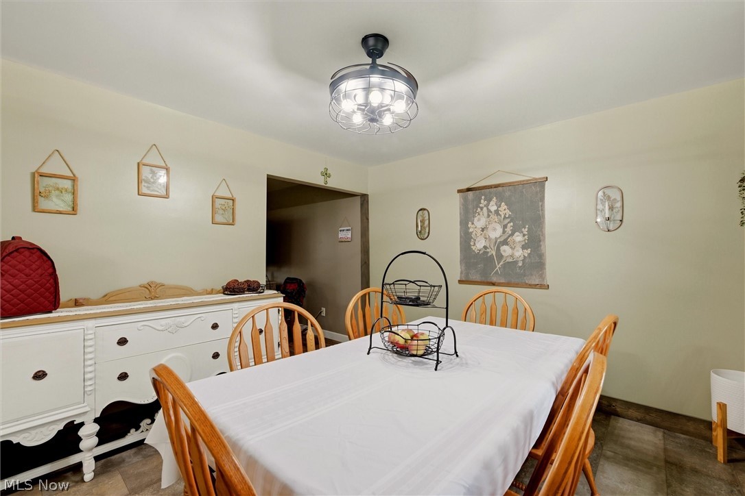1708 Coventry Avenue NE Warren OH 44483