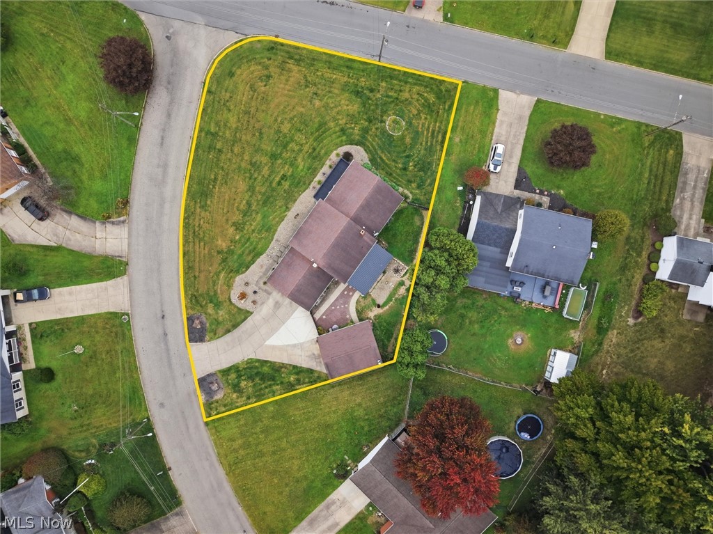 1708 Coventry Avenue NE Warren OH 44483