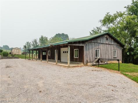 7803 Harrison Road Fredericksburg OH 44627