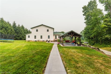 7803 Harrison Road Fredericksburg OH 44627