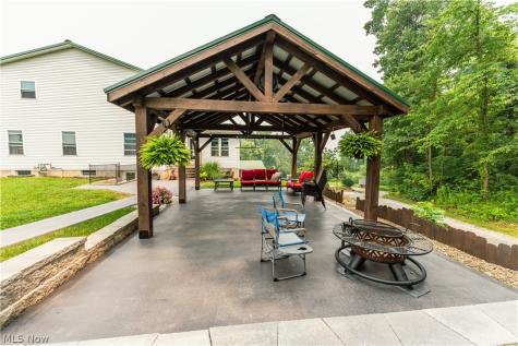7803 Harrison Road Fredericksburg OH 44627