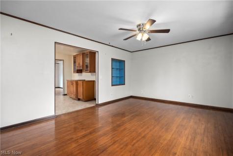 795 Tarry Lane Amherst OH 44001