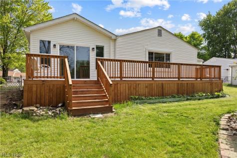 795 Tarry Lane Amherst OH 44001