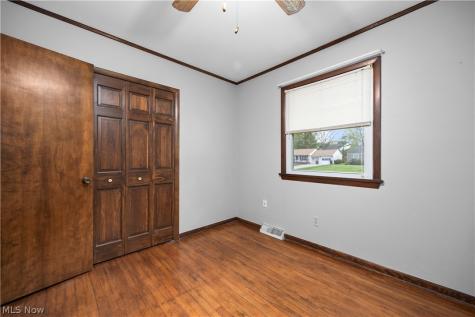 795 Tarry Lane Amherst OH 44001