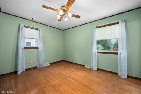 795 Tarry Lane Amherst OH 44001