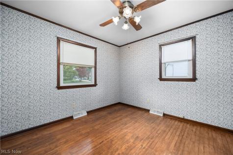 795 Tarry Lane Amherst OH 44001