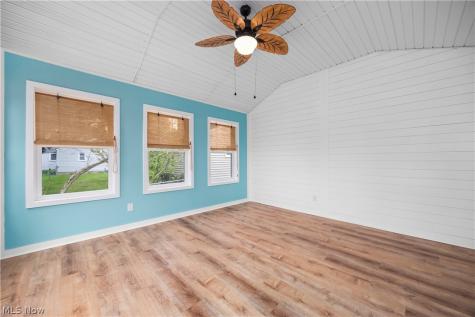 795 Tarry Lane Amherst OH 44001