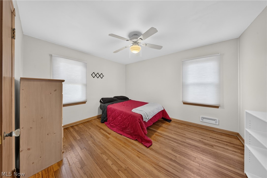 8122 Fernhill Avenue Parma OH 44129