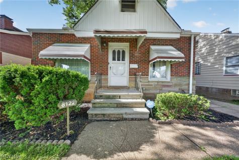 8122 Fernhill Avenue Parma OH 44129