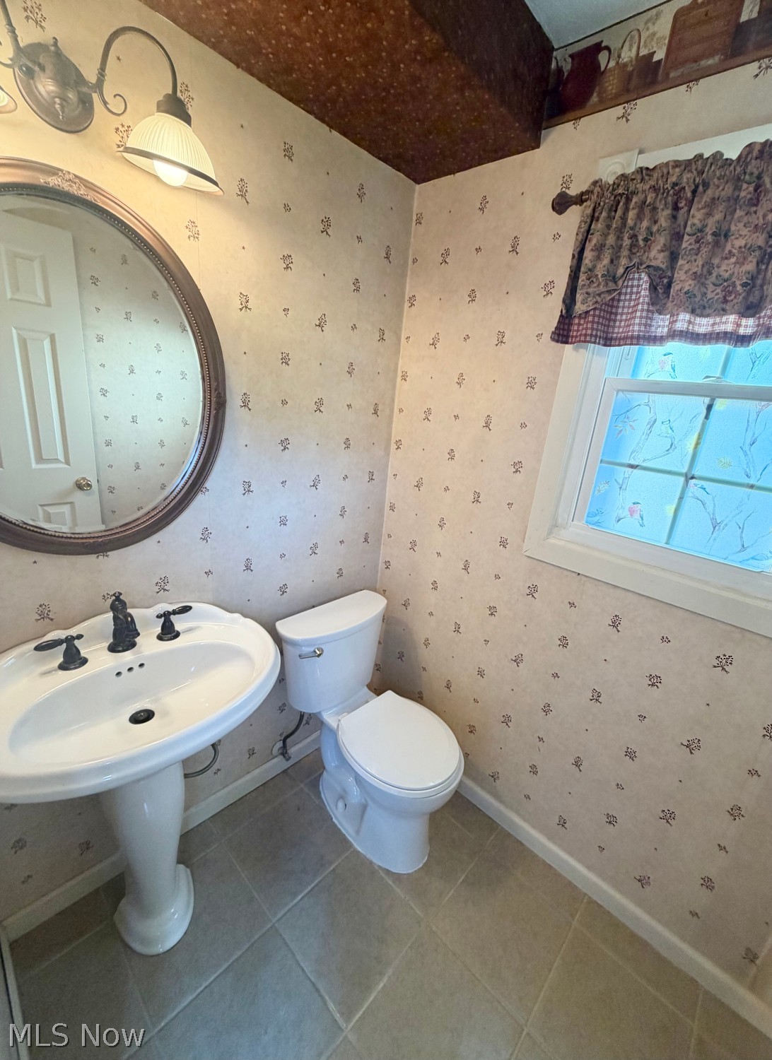 1929 Crehore Street Lorain OH 44052