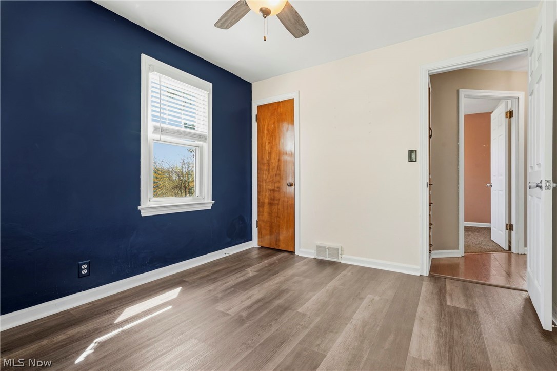 1437 Deville Avenue NW Canton OH 44708
