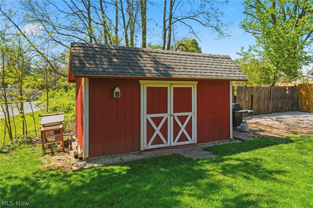 1437 Deville Avenue NW Canton OH 44708
