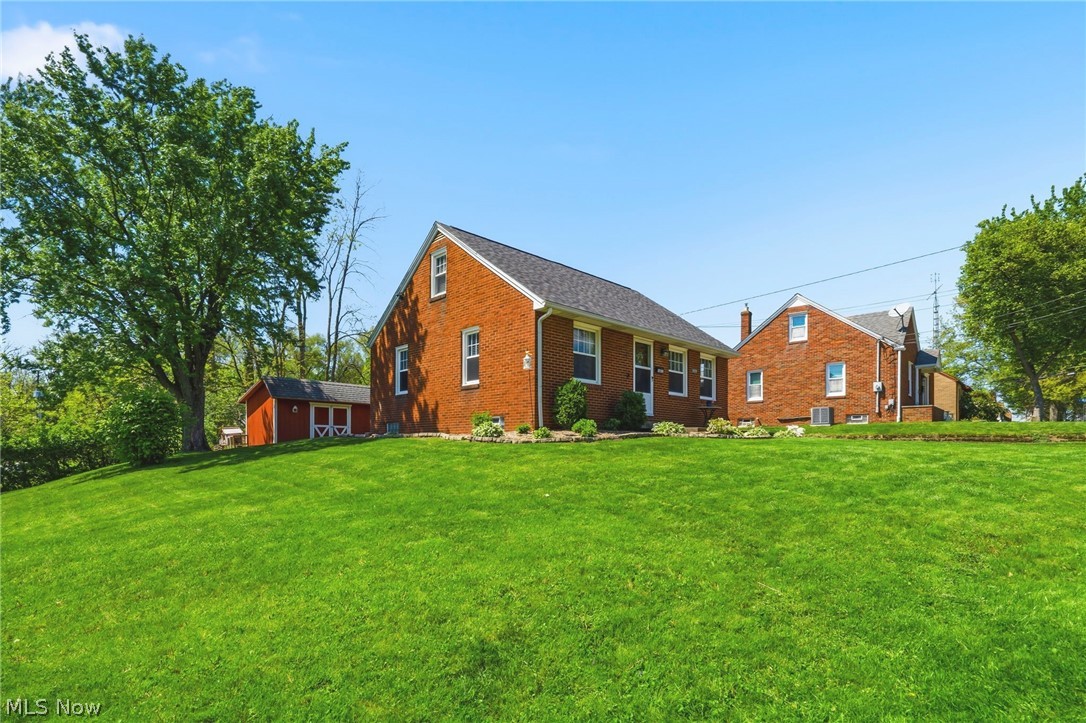 1437 Deville Avenue NW Canton OH 44708