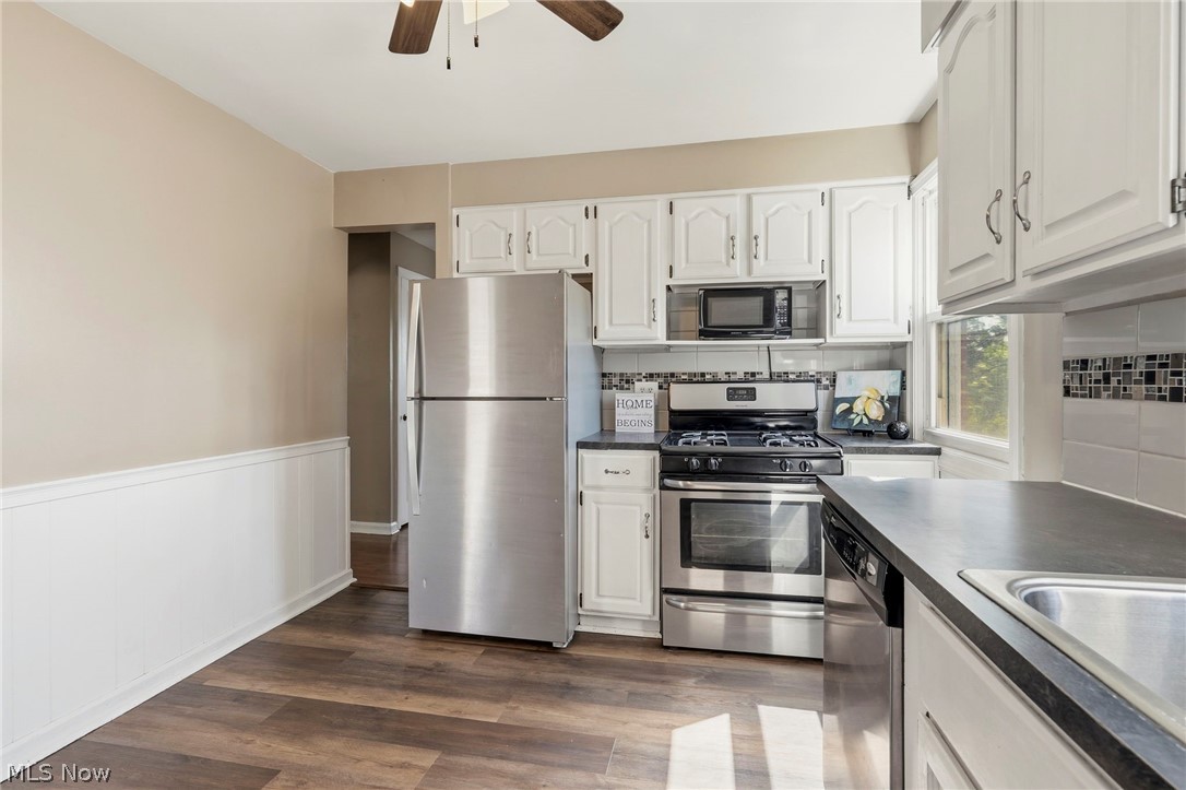 1437 Deville Avenue NW Canton OH 44708