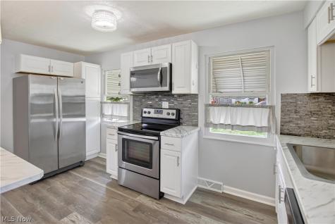 4175 W 145th Street Cleveland OH 44135