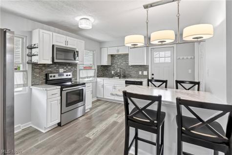 4175 W 145th Street Cleveland OH 44135