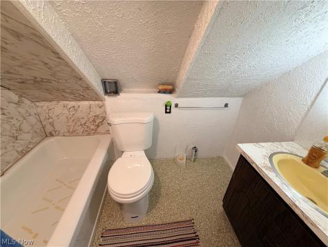 3975 Warrendale Road South Euclid OH 44118