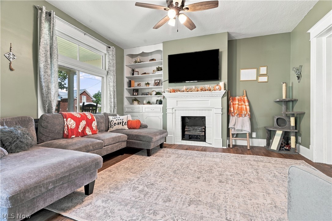 448 Lincoln Avenue NW Carrollton OH 44615