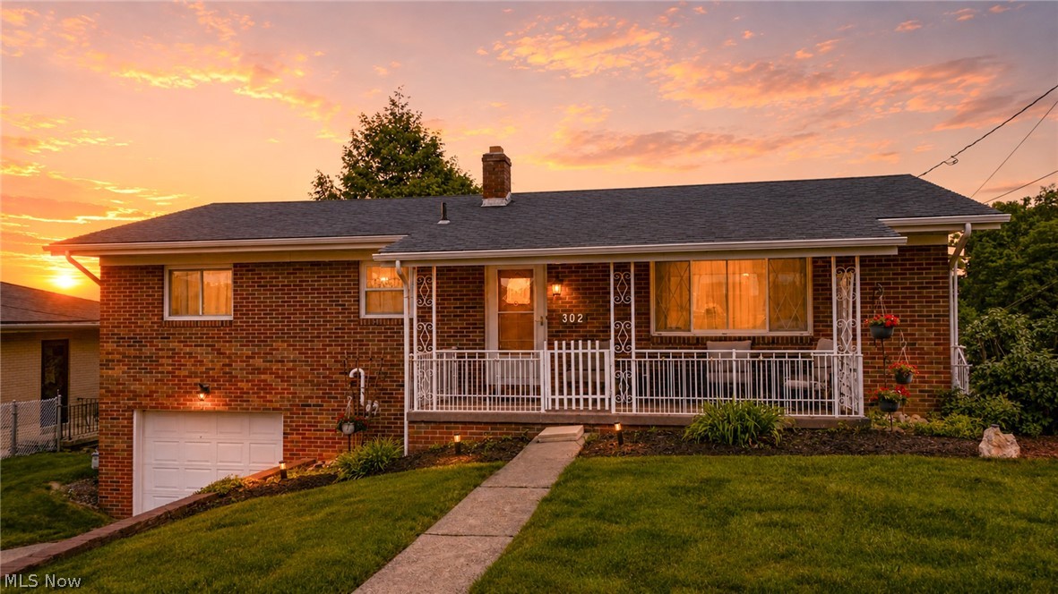 302 Leonard Avenue Wintersville OH 43953