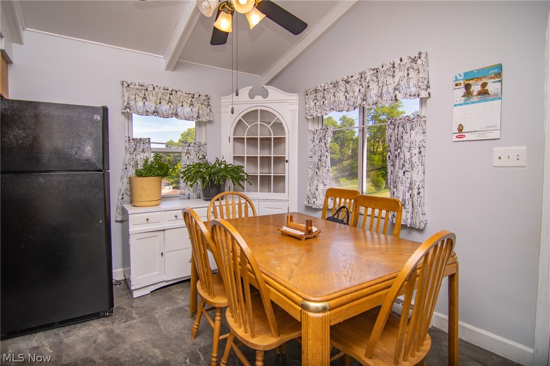 302 Leonard Avenue Wintersville OH 43953