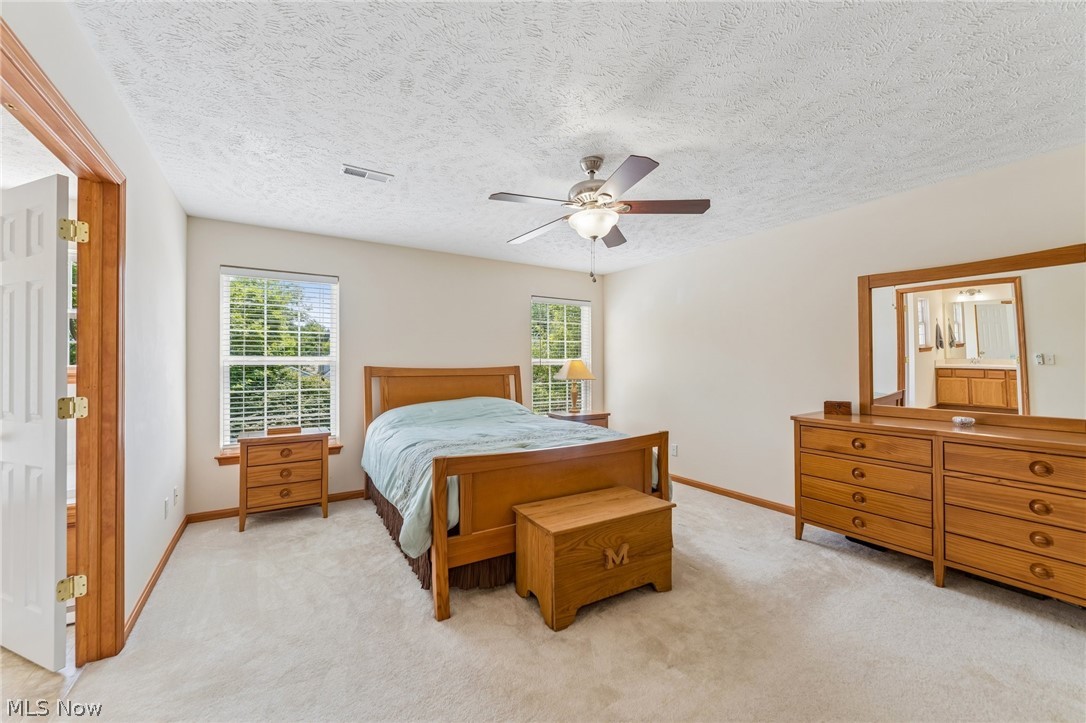 39301 Arlington Drive Avon OH 44011