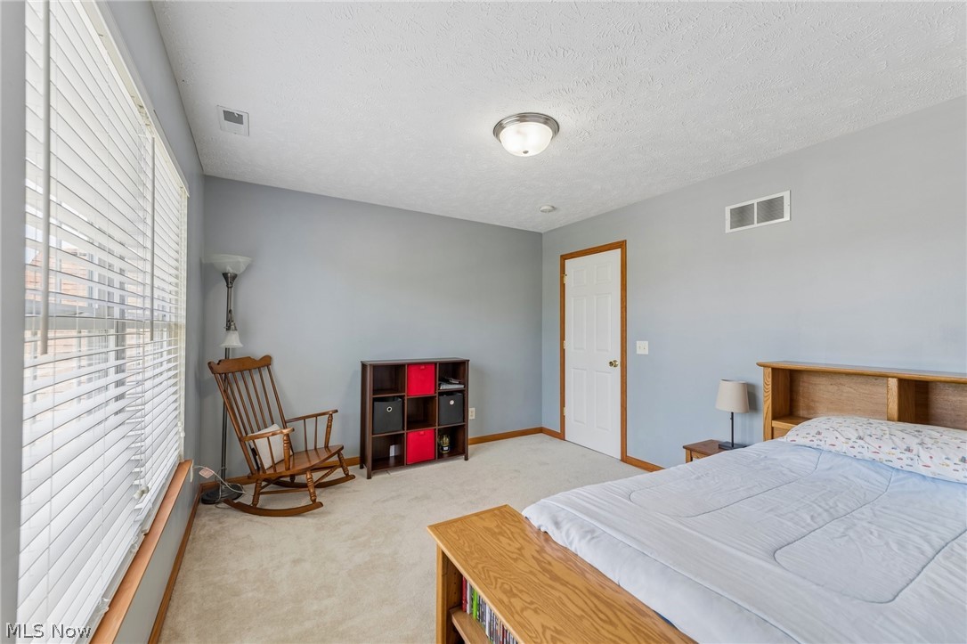 39301 Arlington Drive Avon OH 44011