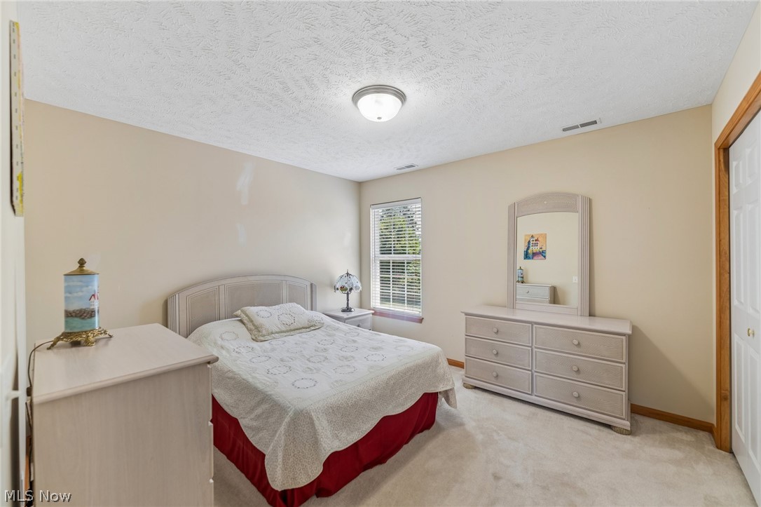 39301 Arlington Drive Avon OH 44011