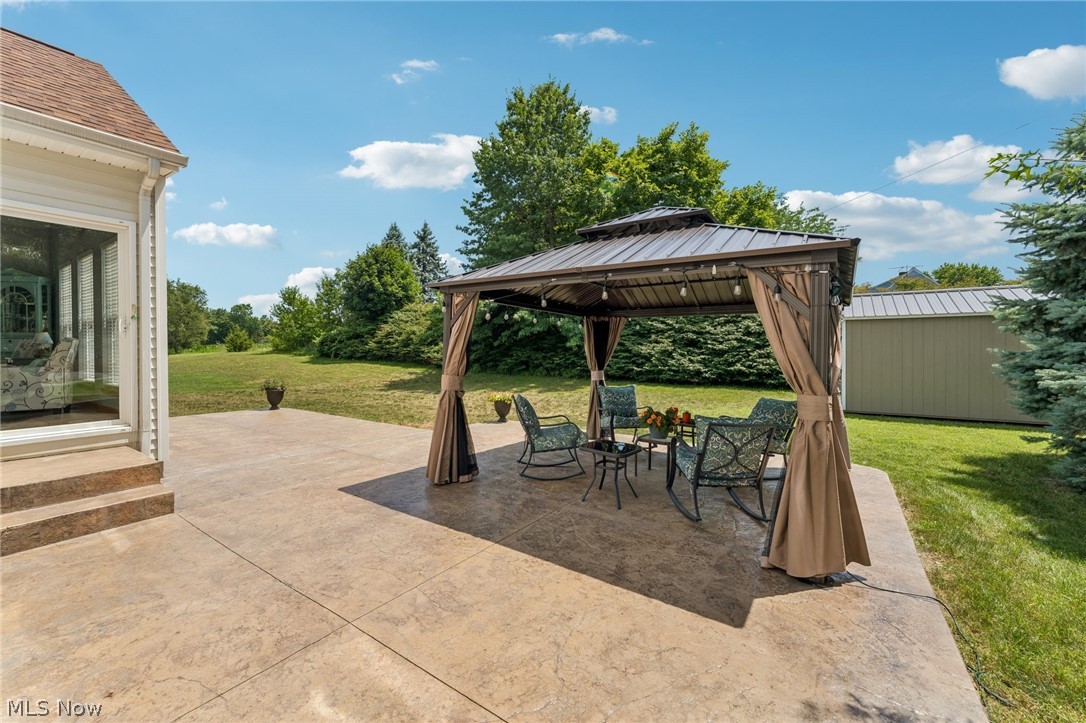 39301 Arlington Drive Avon OH 44011