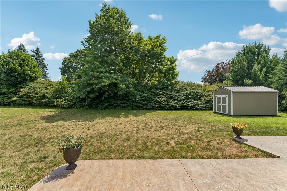 39301 Arlington Drive Avon OH 44011