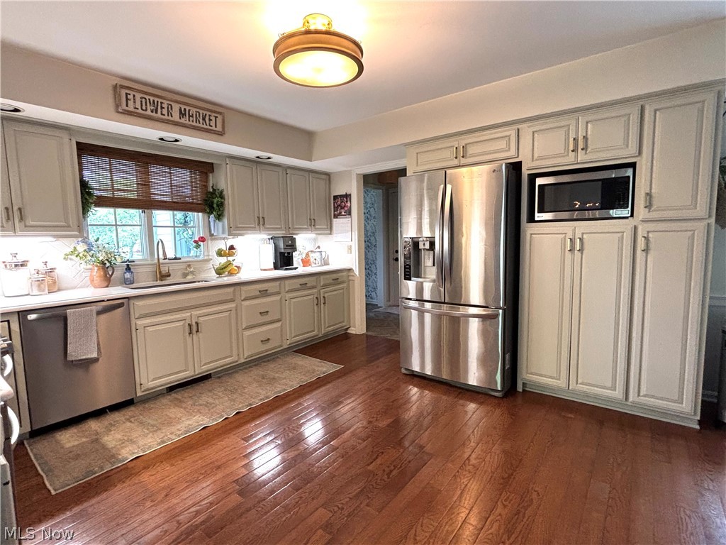8268 Hilltop Drive Poland OH 44514