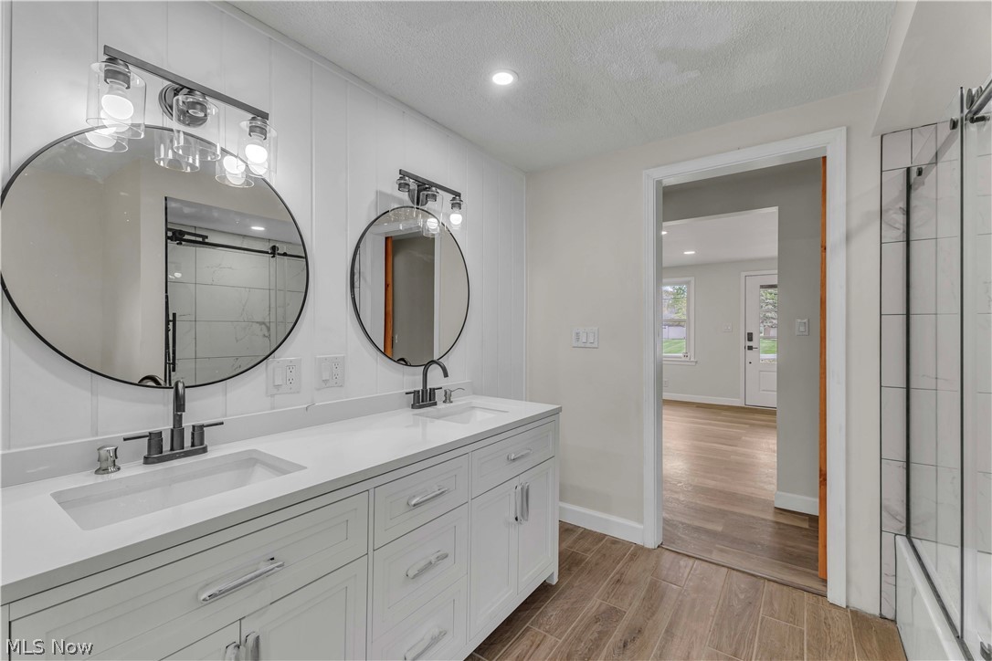 8195 N Palmyra Road Canfield OH 44406