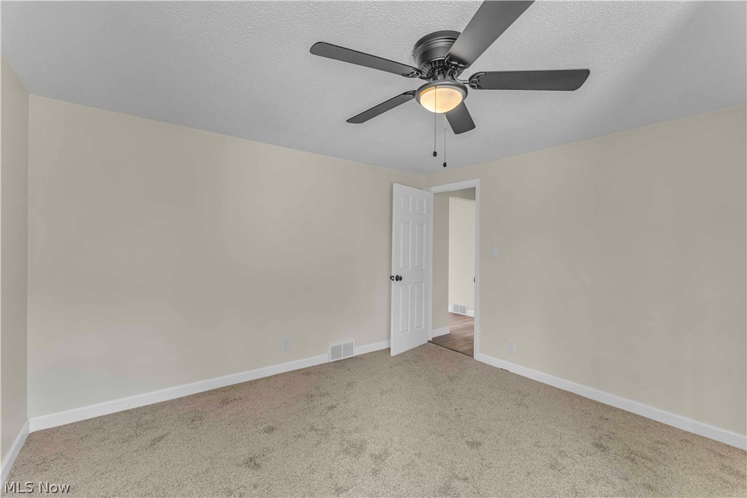 8195 N Palmyra Road Canfield OH 44406