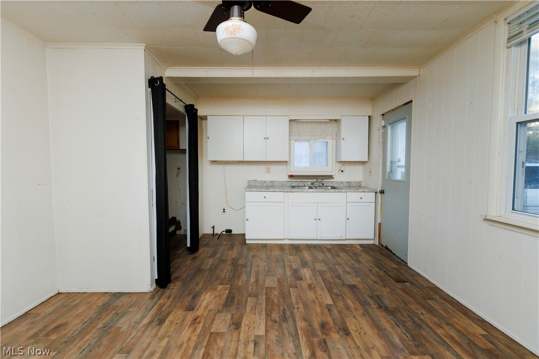 113 East 4th Uhrichsville OH 44683