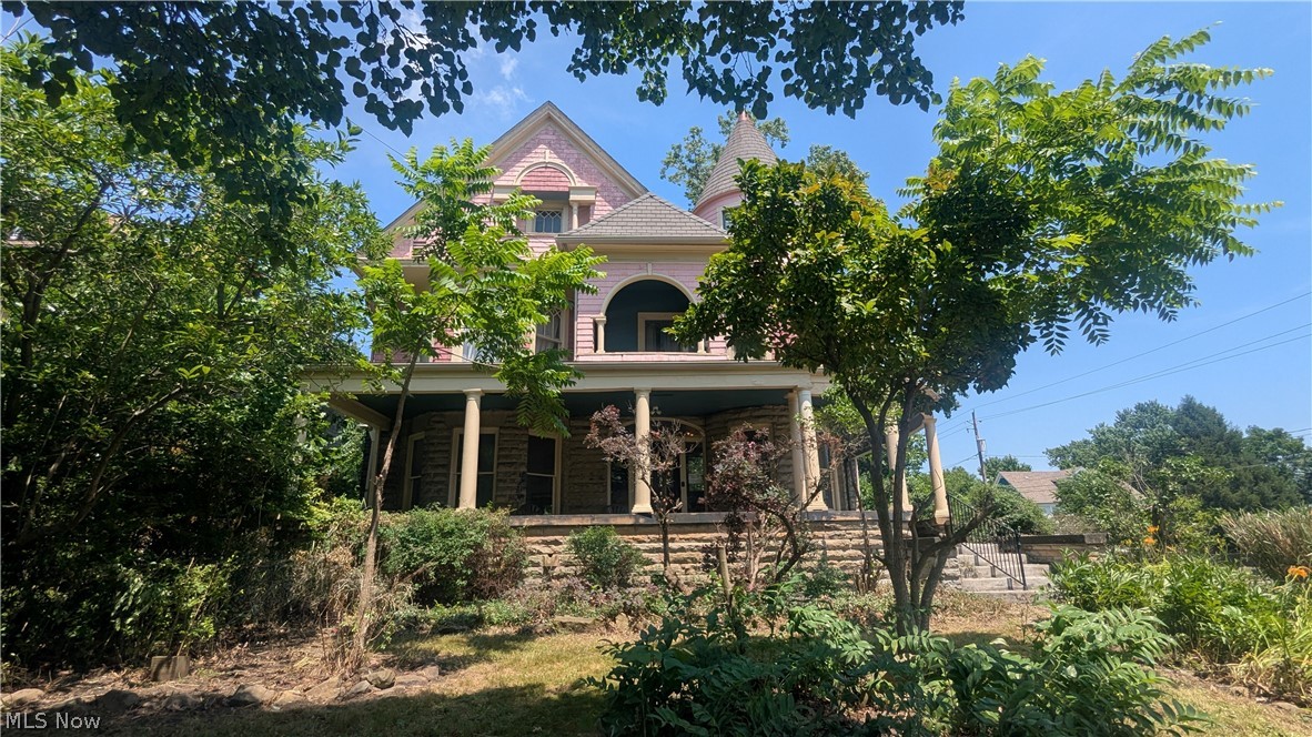 204 Broadway Avenue Youngstown OH 44504