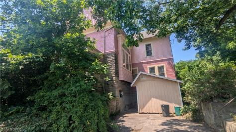 204 Broadway Avenue Youngstown OH 44504