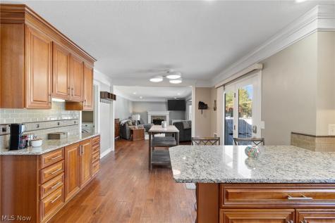 6525 Beckleigh Circle NW Canton OH 44708