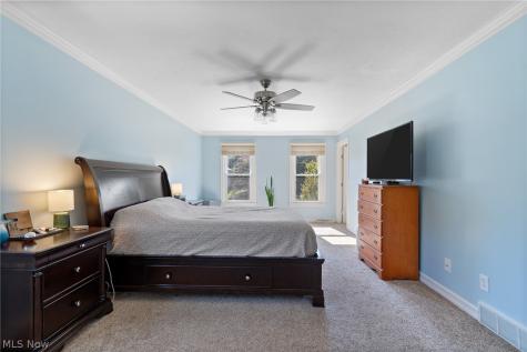 6525 Beckleigh Circle NW Canton OH 44708
